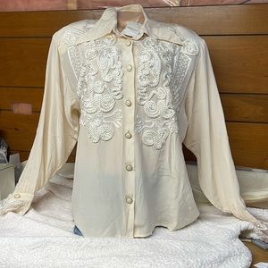 Vintage Silk Blouse by IVANA Size 16- Beautiful Detailing - Attached Buttons